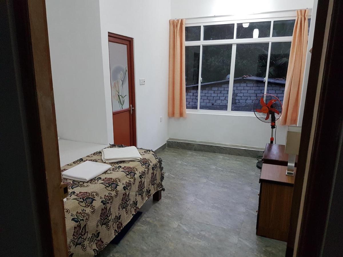 Gamage Friendly Home Kandy Exterior foto