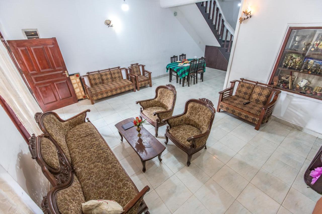 Gamage Friendly Home Kandy Exterior foto
